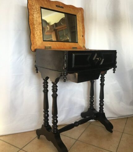 small-dressing-table-19th-century-1.jpg